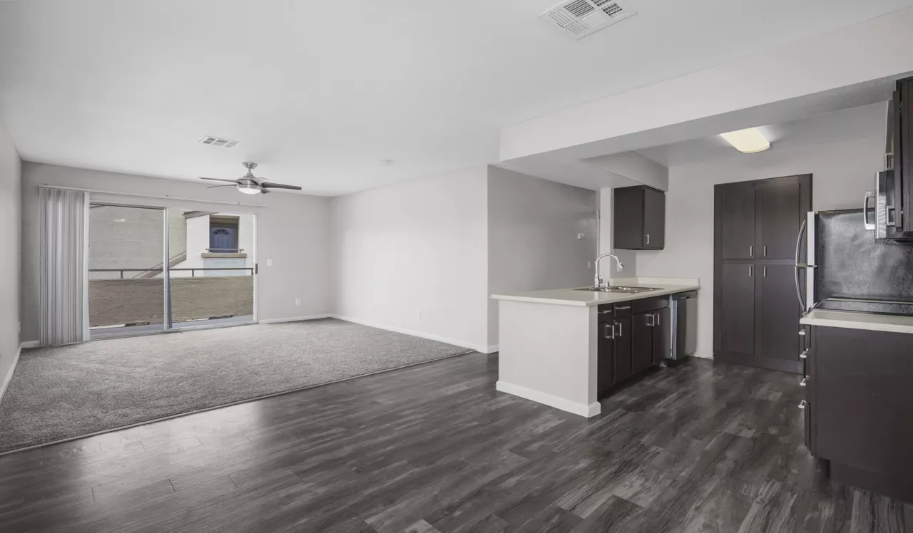 Capri - Las Vegas, NV - Living Room