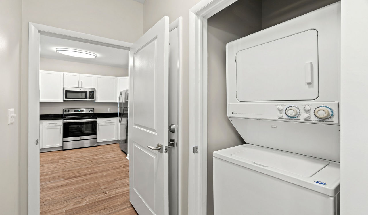 The Chase at Overlook Ridge - Revere, MA – Laundry