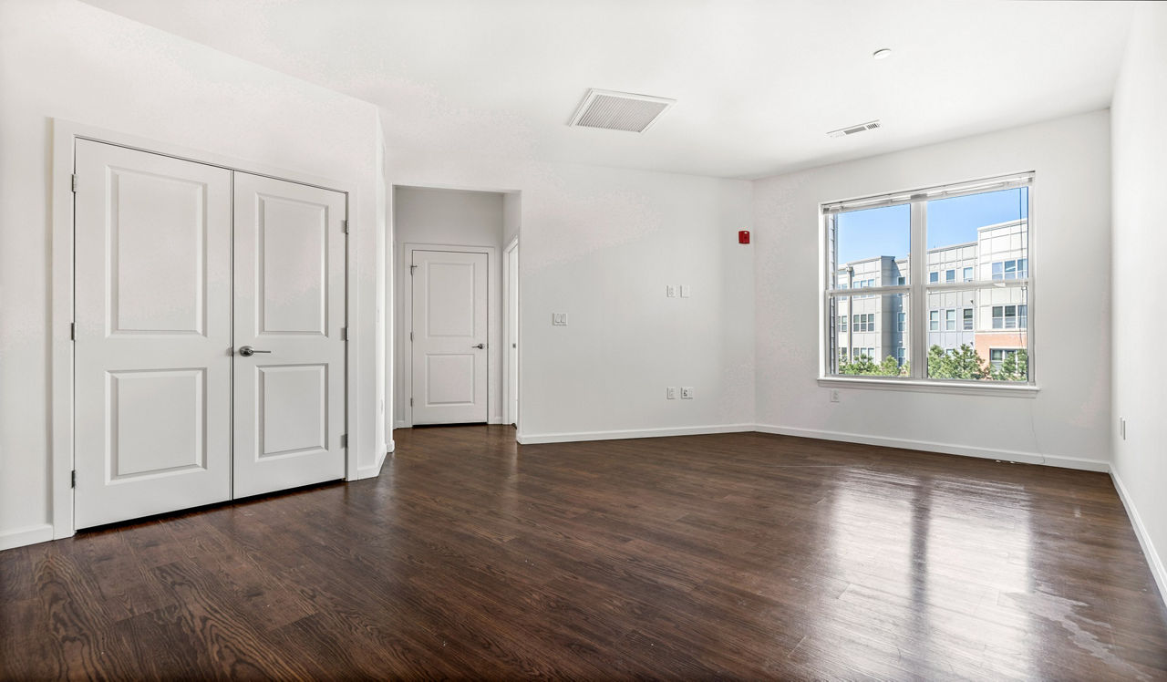 The Chase at Overlook Ridge - Revere, MA – Living Room