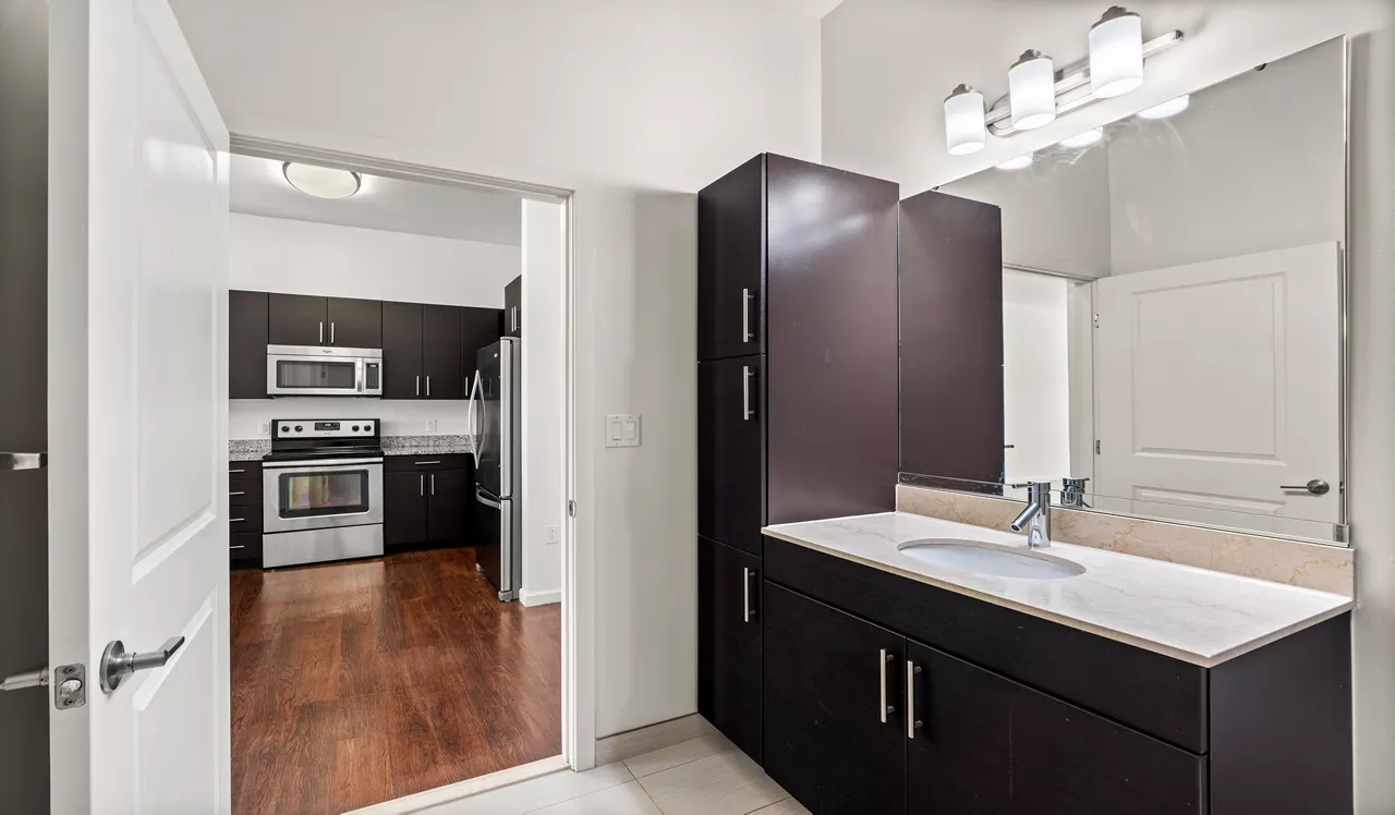 The Chase at Overlook Ridge - Revere, MA – Bathroom