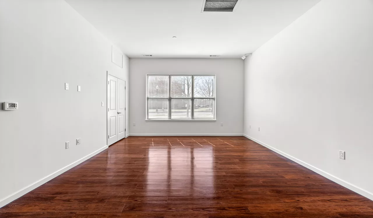 The Chase at Overlook Ridge - Revere, MA – Living Room