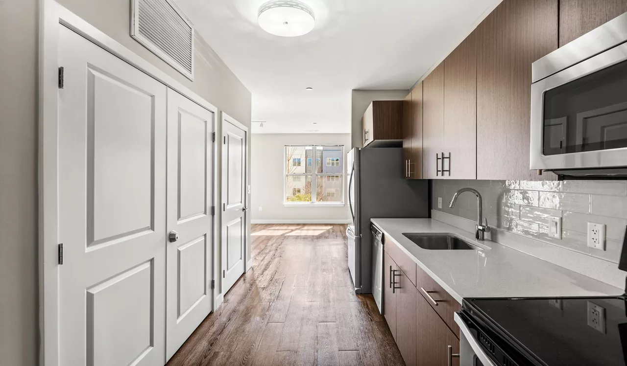 The Chase at Overlook Ridge - Revere, MA – Kitchen