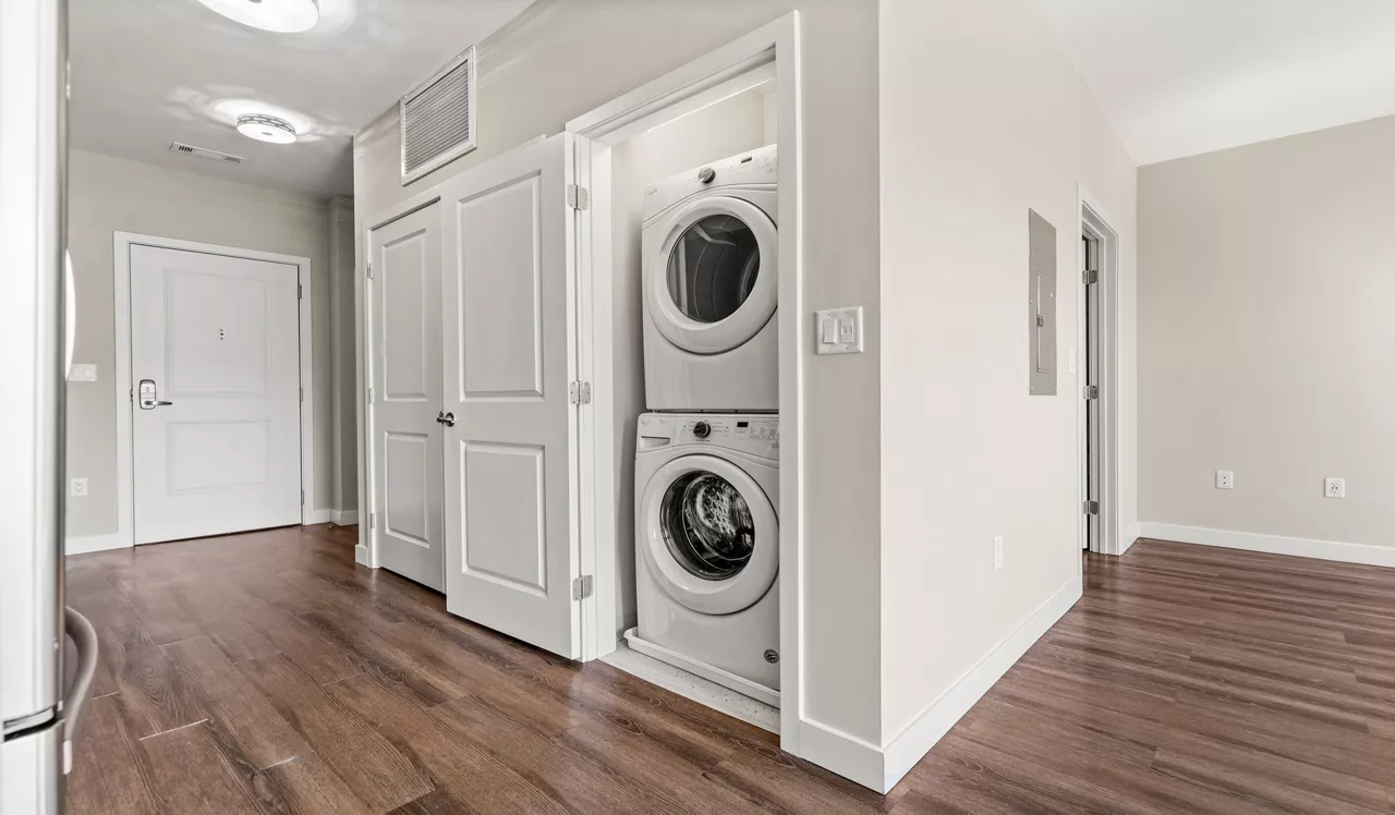 The Chase at Overlook Ridge - Revere, MA – Laundry