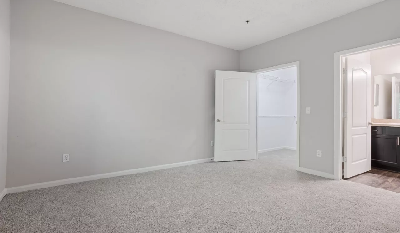 Chattahoochee Ridge - Atlanta, GA - Bedroom