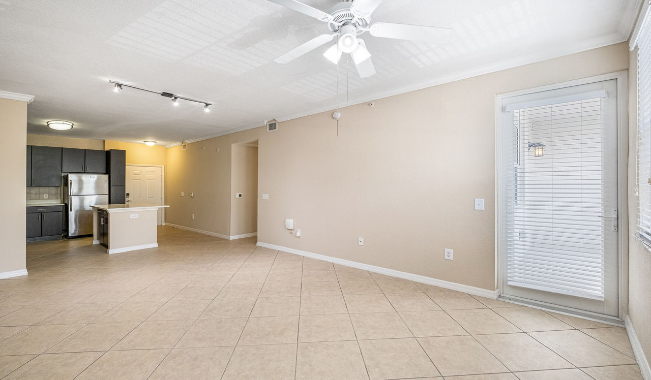 City Center on 7th - Pembroke Pines, FL - living room