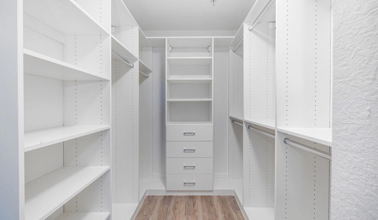 City Center on 7th Apartment Homes - Pembroke Pines, FL - Interior - Closet