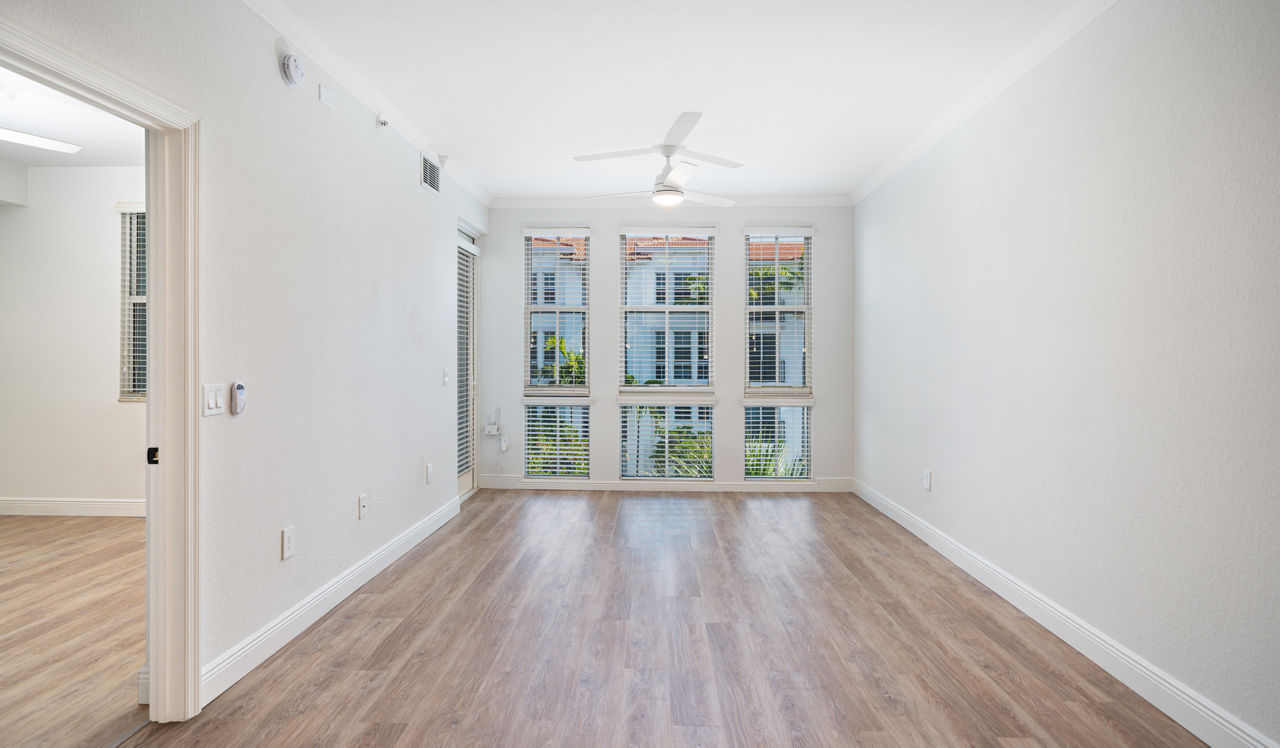 City Center on 7th - Pembroke Pines, FL - Living Room