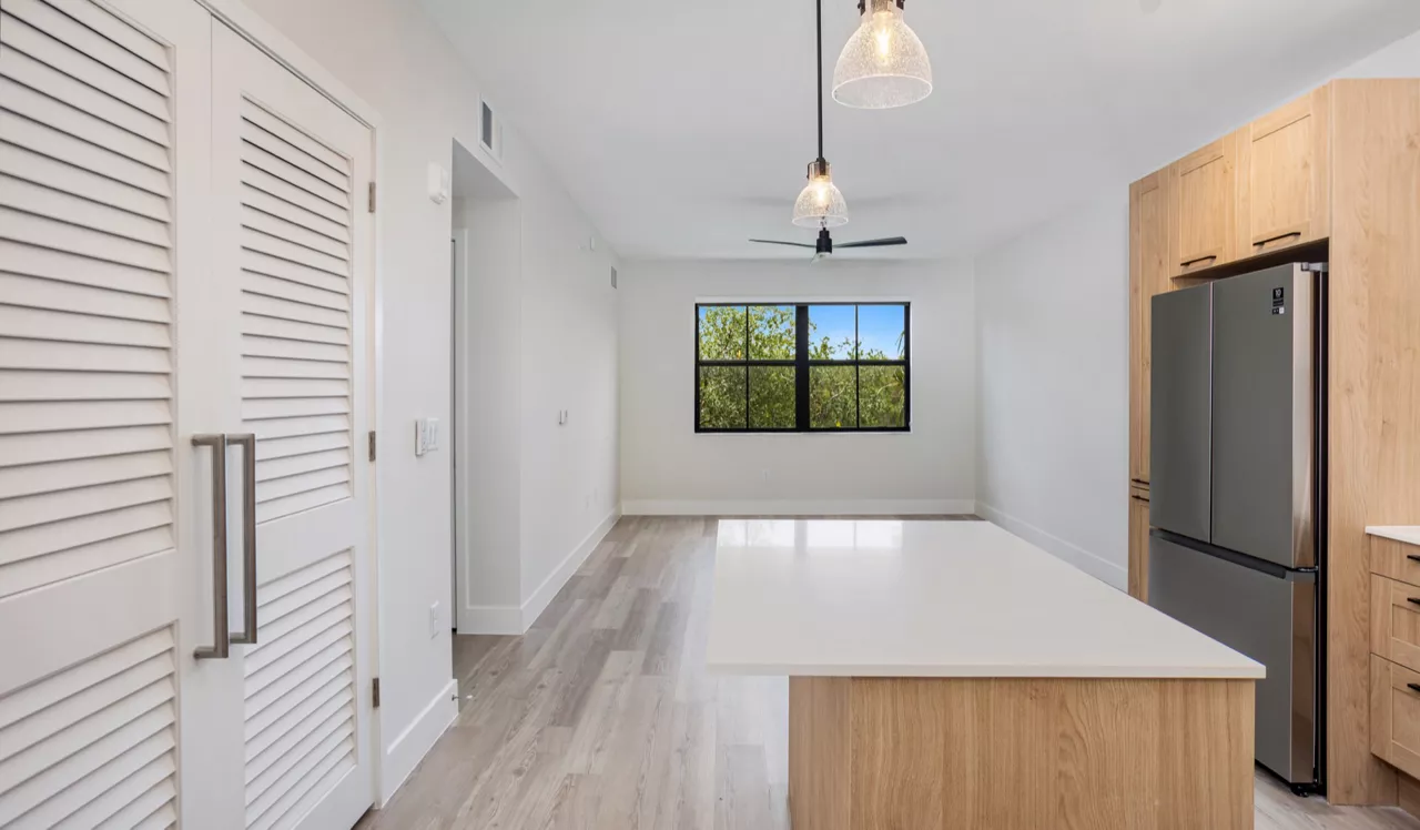 Reserve at Coconut Point - Estero, FL - Kitchen/Living Room