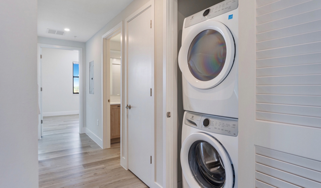 Reserve at Coconut Point - Estero, FL - Laundry Room/