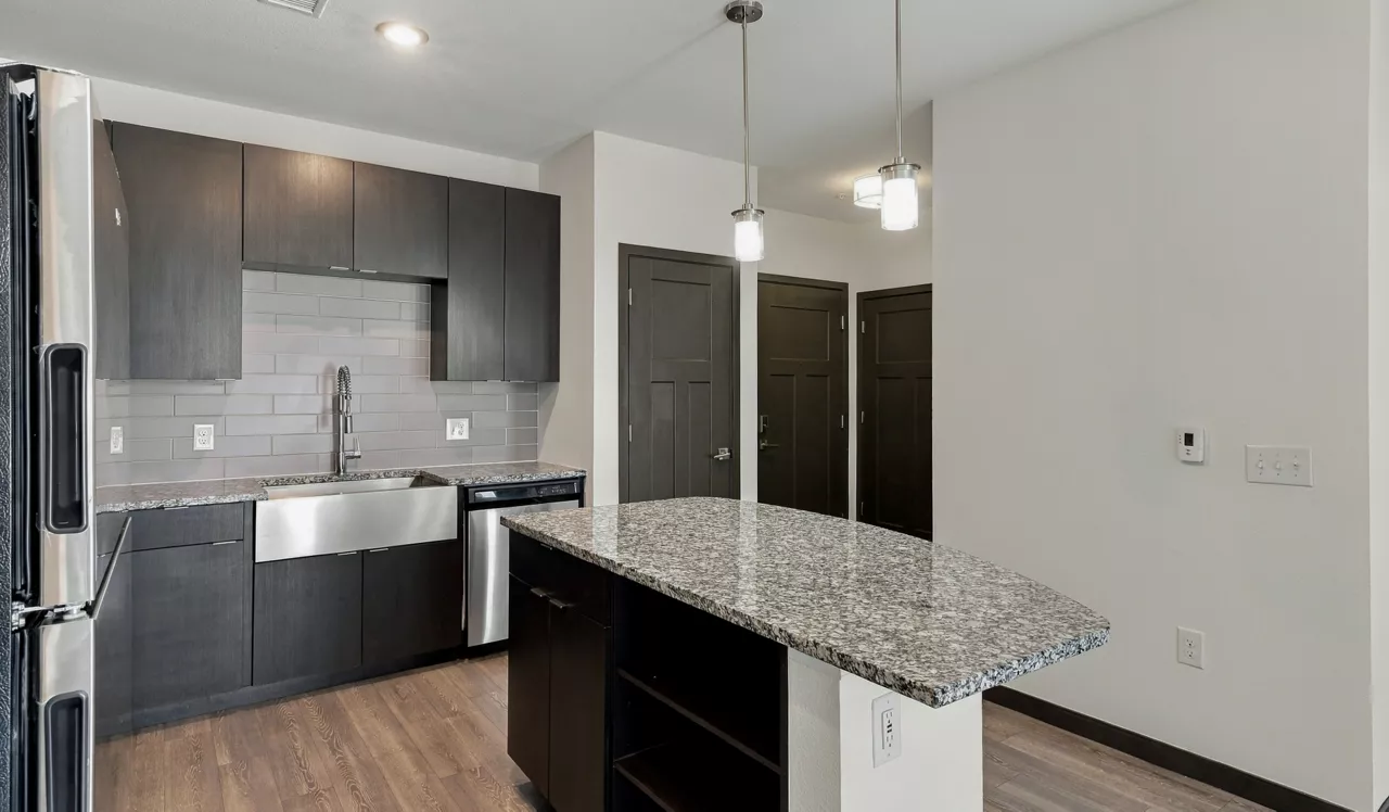 Covell on the Promenade - Westminster, CO - Kitchen