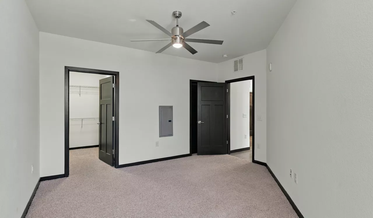 Covell on the Promenade - Westminster, CO - Bedroom