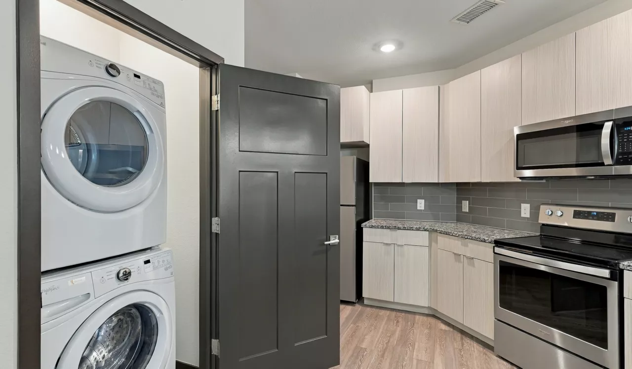 Covell on the Promenade - Westminster, CO - Laundry