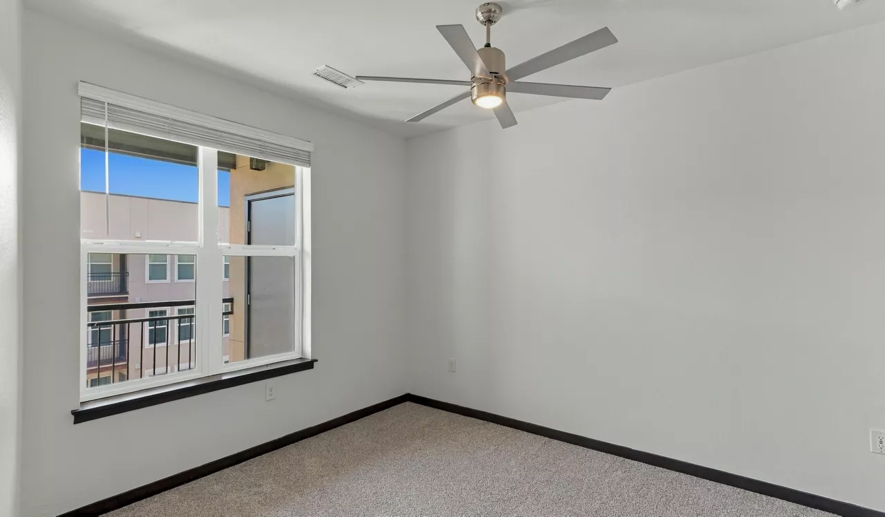 Covell on the Promenade - Westminster, CO - Bedroom