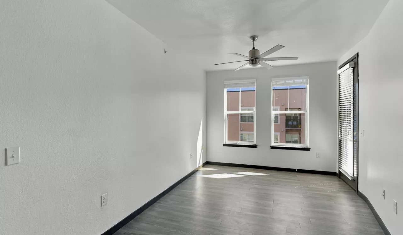 Covell on the Promenade - Westminster, CO - Living Room