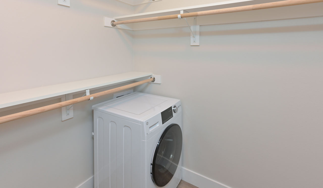 Creekside - Denver, CO - laundry