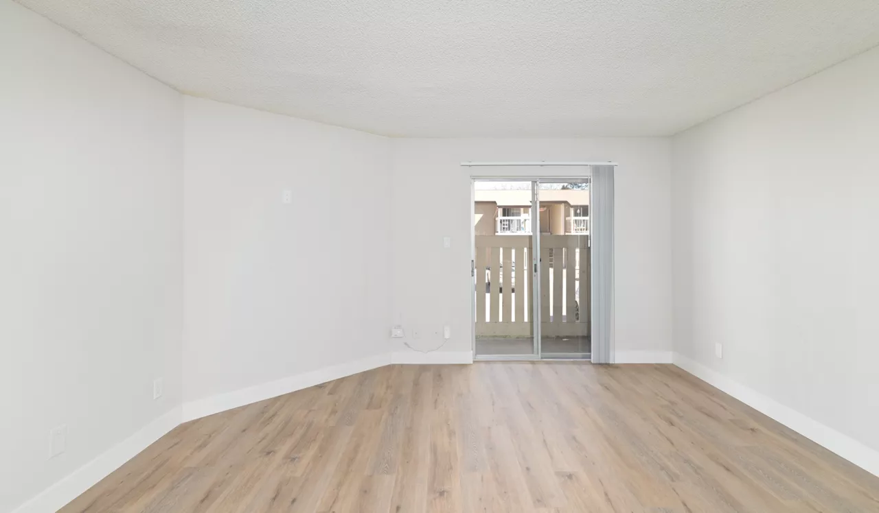 Creekside - Denver, CO - Living Room