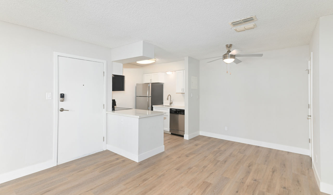 Creekside - Denver, CO - Dining Room