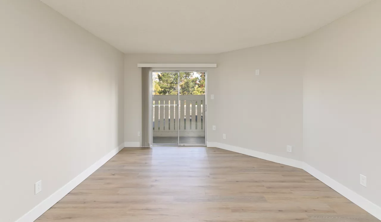 Creekside - Denver, CO - Living Room