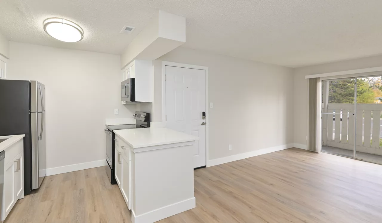 Creekside - Denver, CO - living room