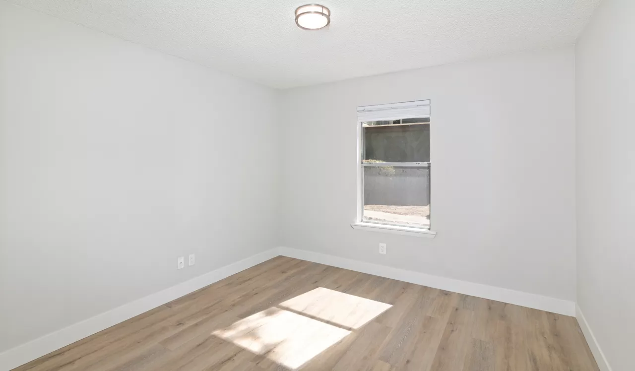 Creekside - Denver, CO - Bedroom