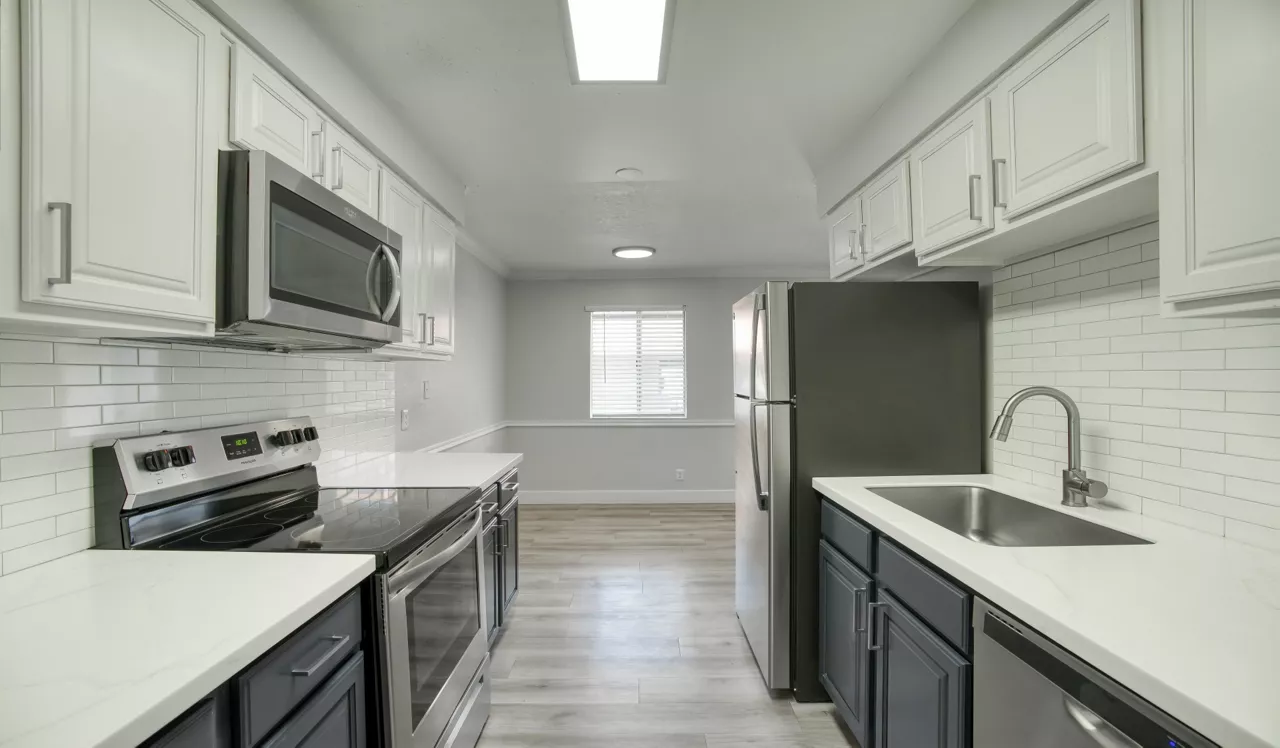 Denim Scottsdale - Scottsdale, AZ - Kitchen
