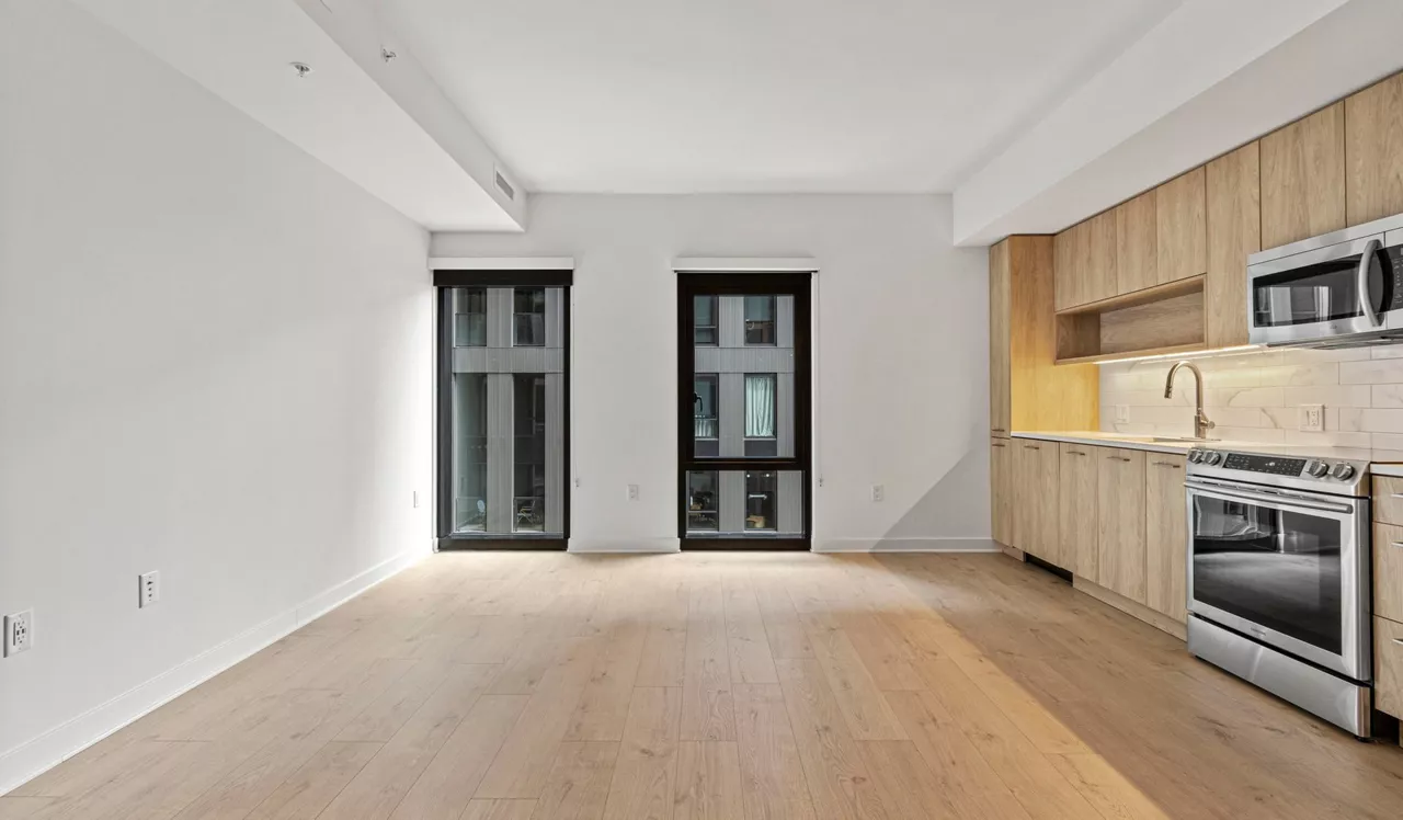The Elm - Bethesda, MD - Living Space