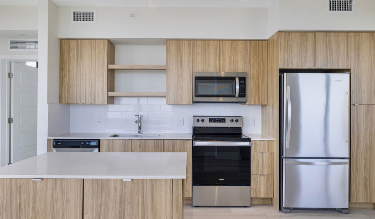 The District at Flagler Village - Fort Lauderdale, FL - Kitchen