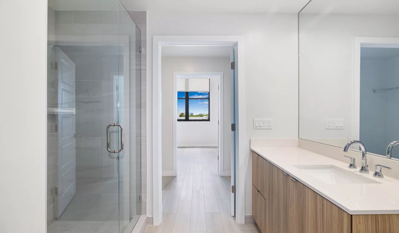 The District at Flagler Village - Fort Lauderdale, FL – Bathroom
