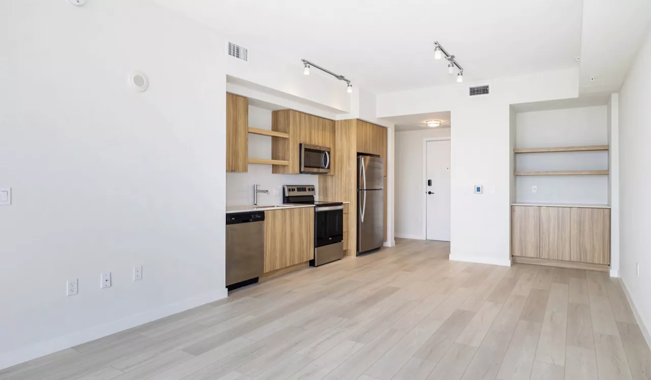 The District at Flagler Village - Fort Lauderdale, FL – Interior Kitchen