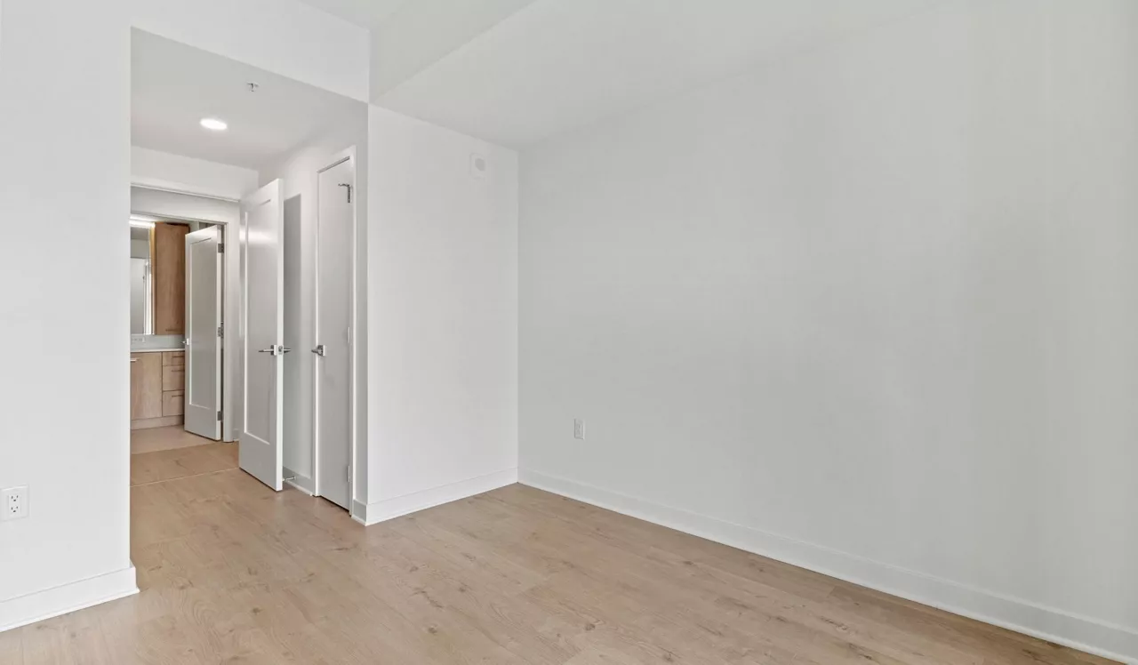 The Elm - Bethesda, MD - Bedroom