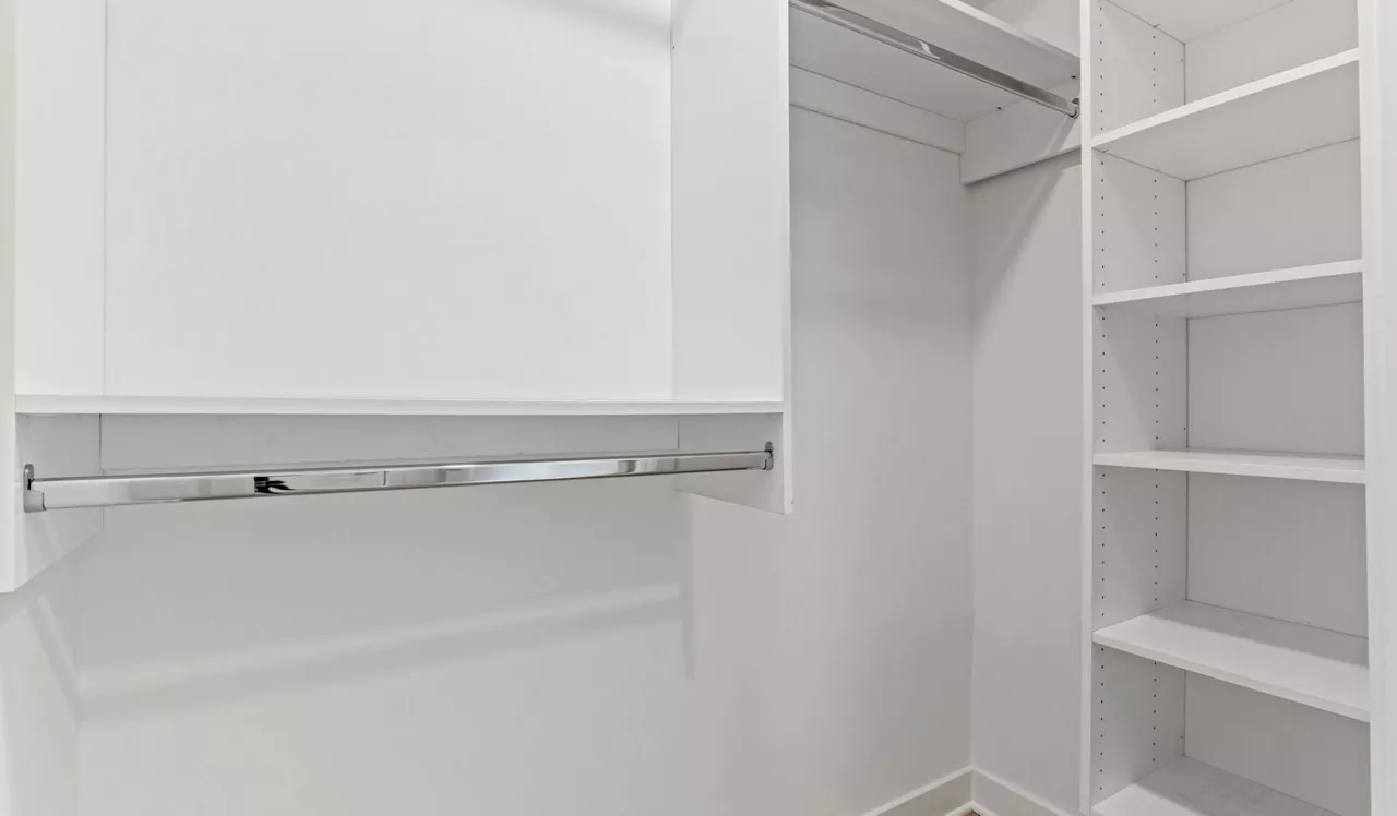 The Elm - Bethesda, MD - Closet