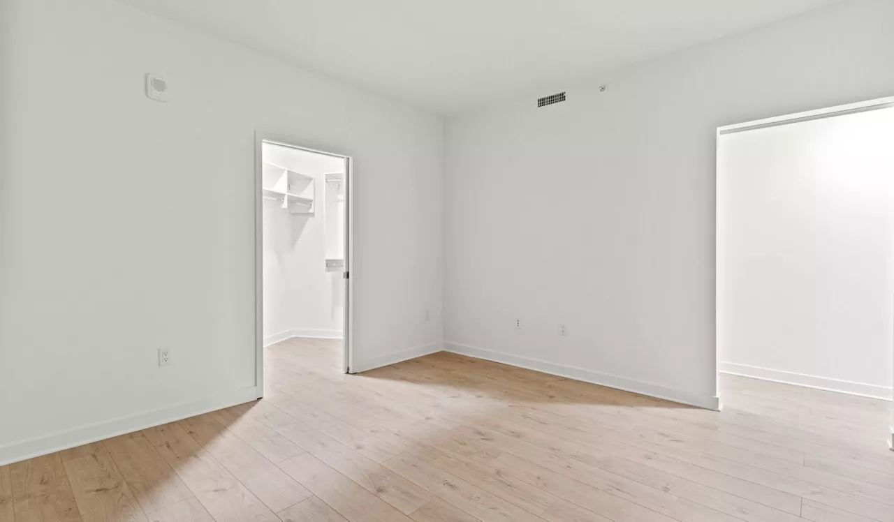 The Elm - Bethesda, MD - Bedroom