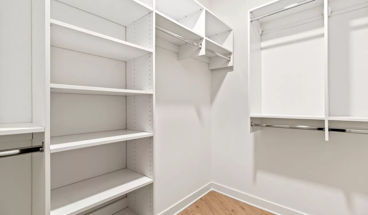 The Elm - Bethesda, MD - Closet