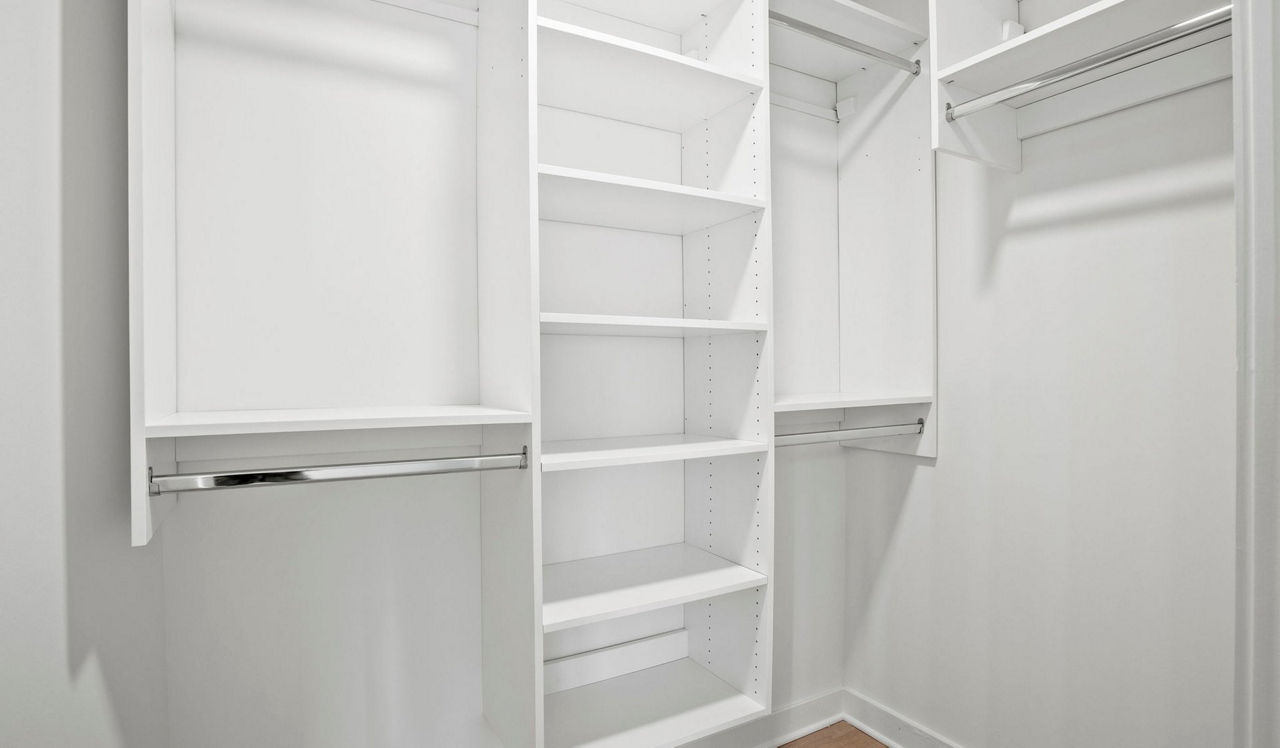 The Elm - Bethesda, MD - Closet