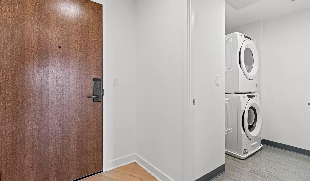 The Elm - Bethesda, MD - Laundry