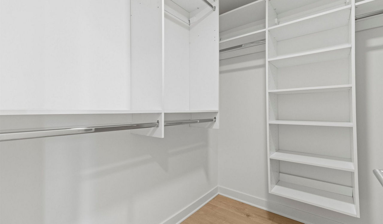 The Elm - Bethesda, MD - Closet