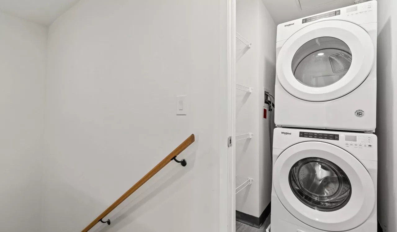 The Elm - Bethesda, MD - Laundry