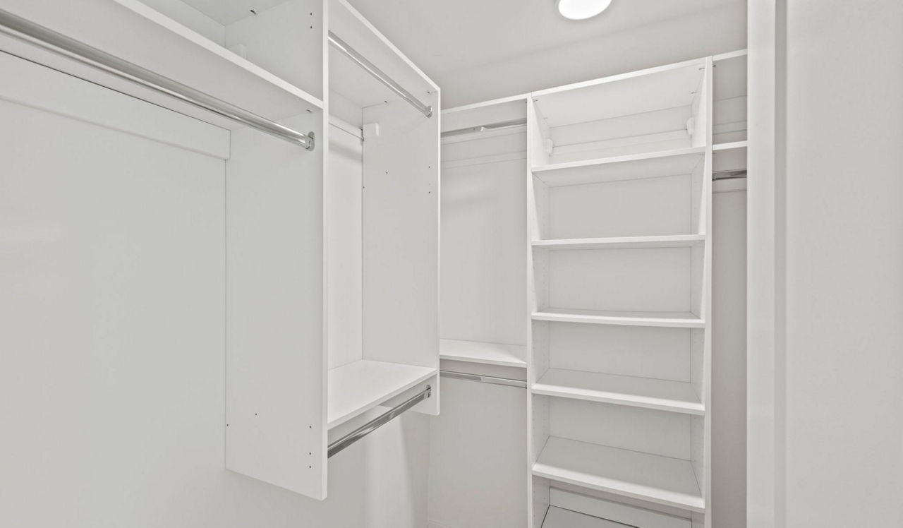 The Elm - Bethesda, MD - Closet