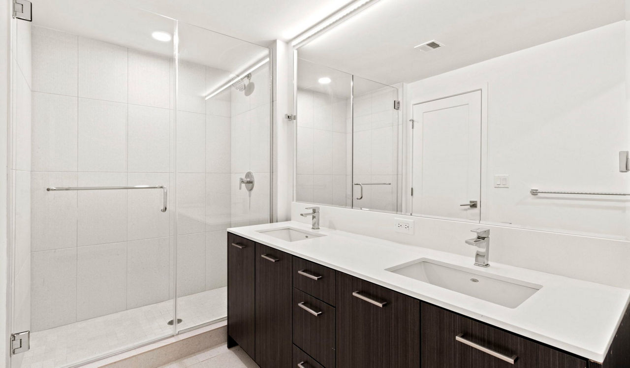 The Elm - Bethesda, MD - Bathroom