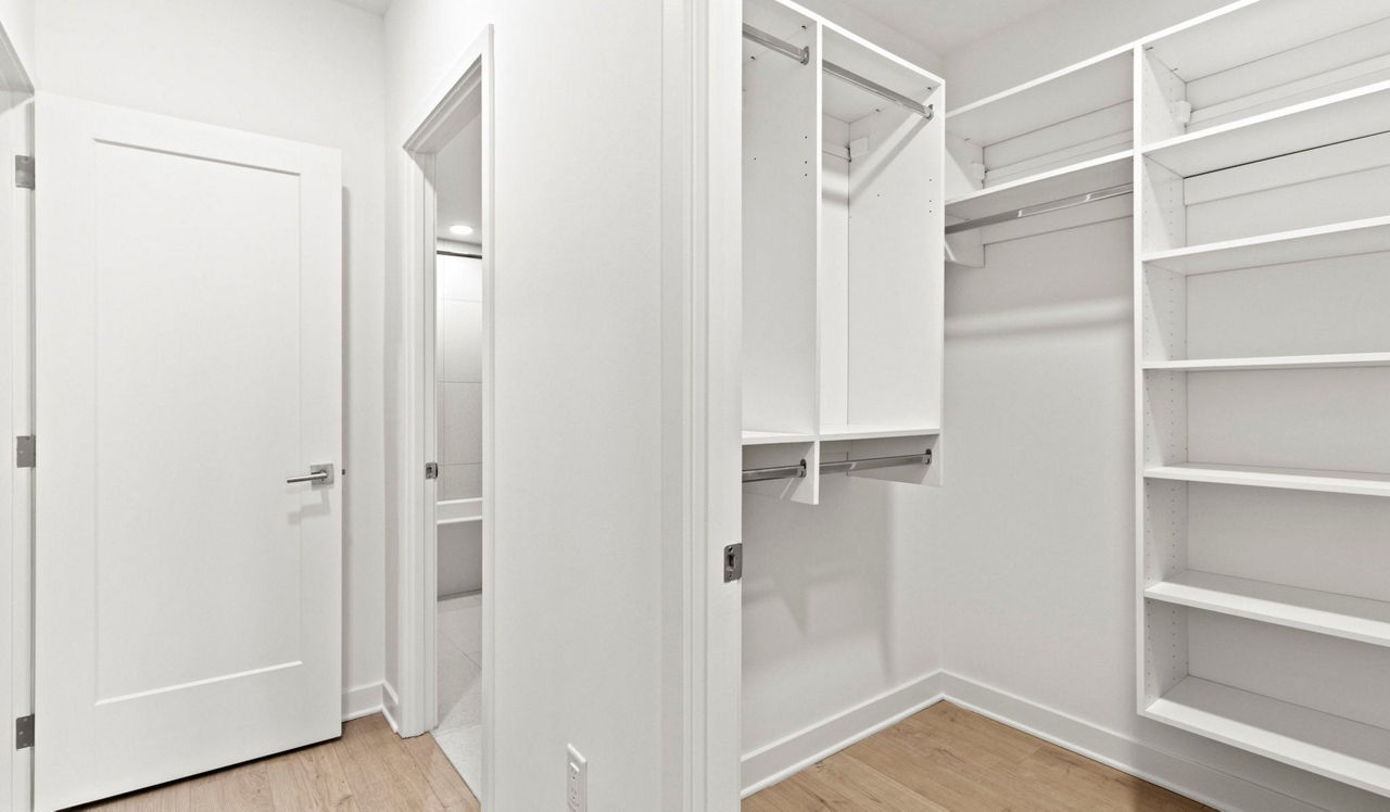 The Elm - Bethesda, MD - Closet