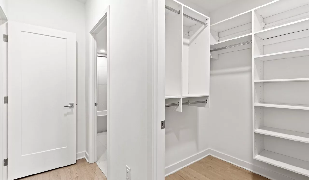 The Elm - Bethesda, MD - Closet