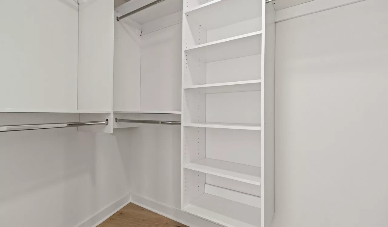 The Elm - Bethesda, MD - Closet