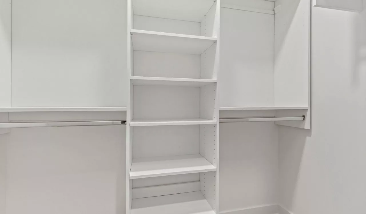 The Elm - Bethesda, MD - Closet