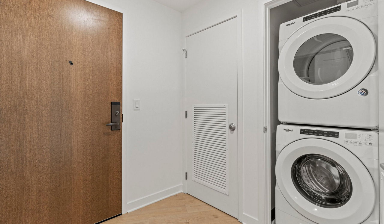 The Elm - Bethesda, MD - Laundry