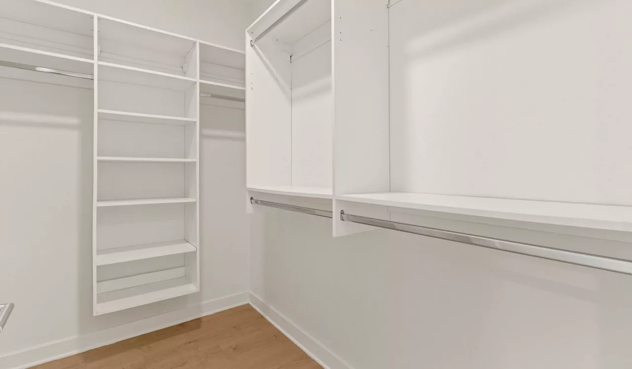 The Elm - Bethesda, MD - Closet
