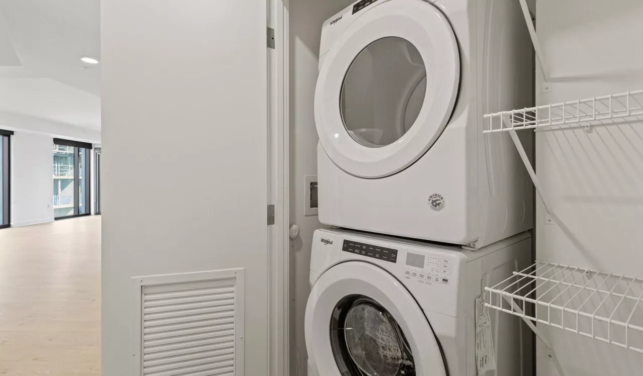The Elm - Bethesda, MD - Laundry
