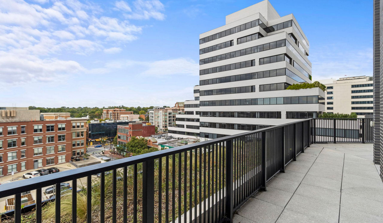 The Elm - Bethesda, MD - Balcony