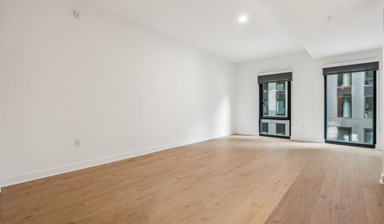 The Elm - Bethesda, MD - Living area