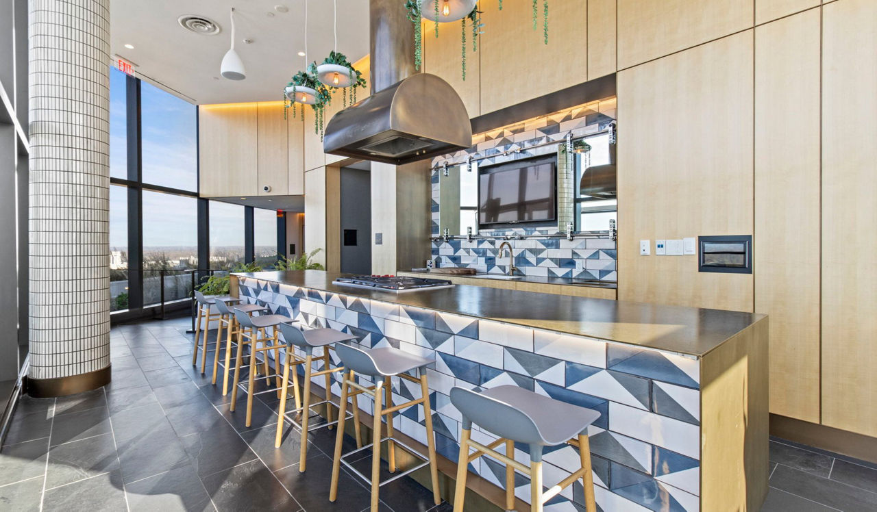 The Elm - Bethesda, MD - Terrace