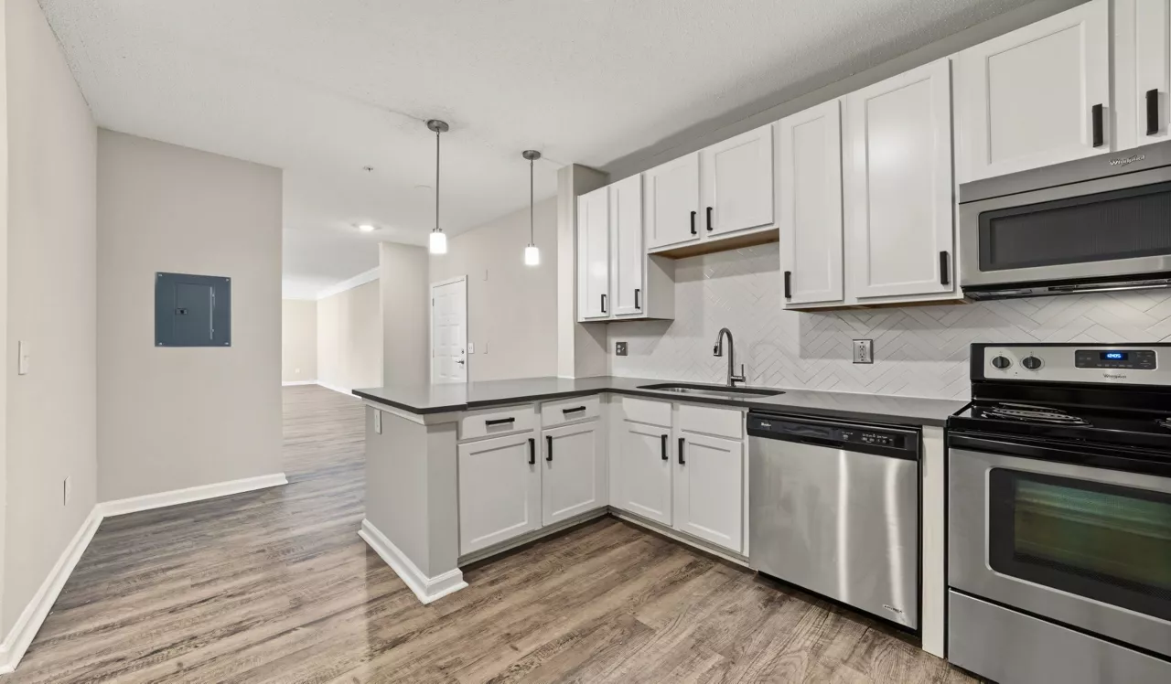 Farrington Midtown - Atlanta, GA - Kitchen